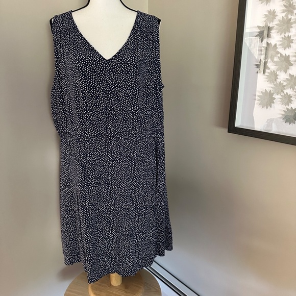 Old Navy Dresses & Skirts - *OLD NAVY* Blue x White Polka Dot Sleeveless Dress Size XL